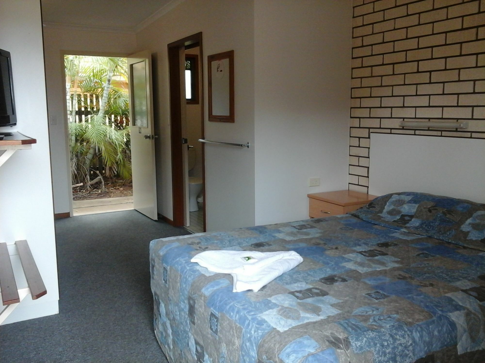 Emerald Tower Motor Inn מראה חיצוני תמונה